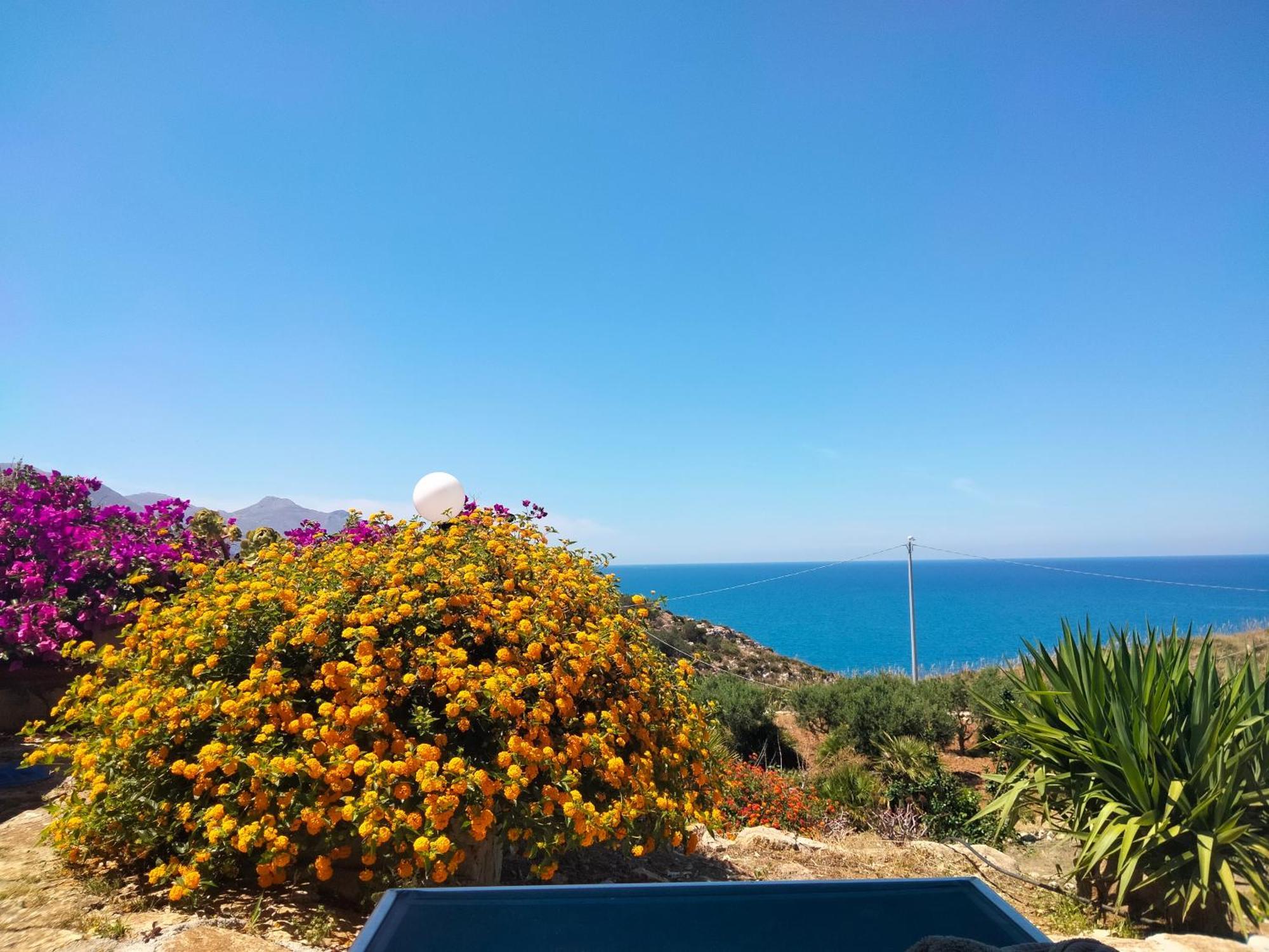 Cala Rossa Otel Castellammare del Golfo Oda fotoğraf